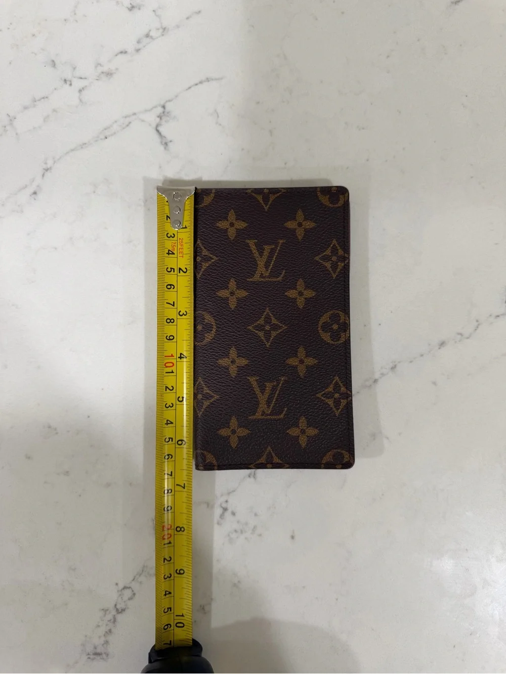 Louis Vuitton excellent so